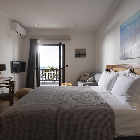 Eleni'S Sea View Adults Only Apartment Pefkochori Exterior photo