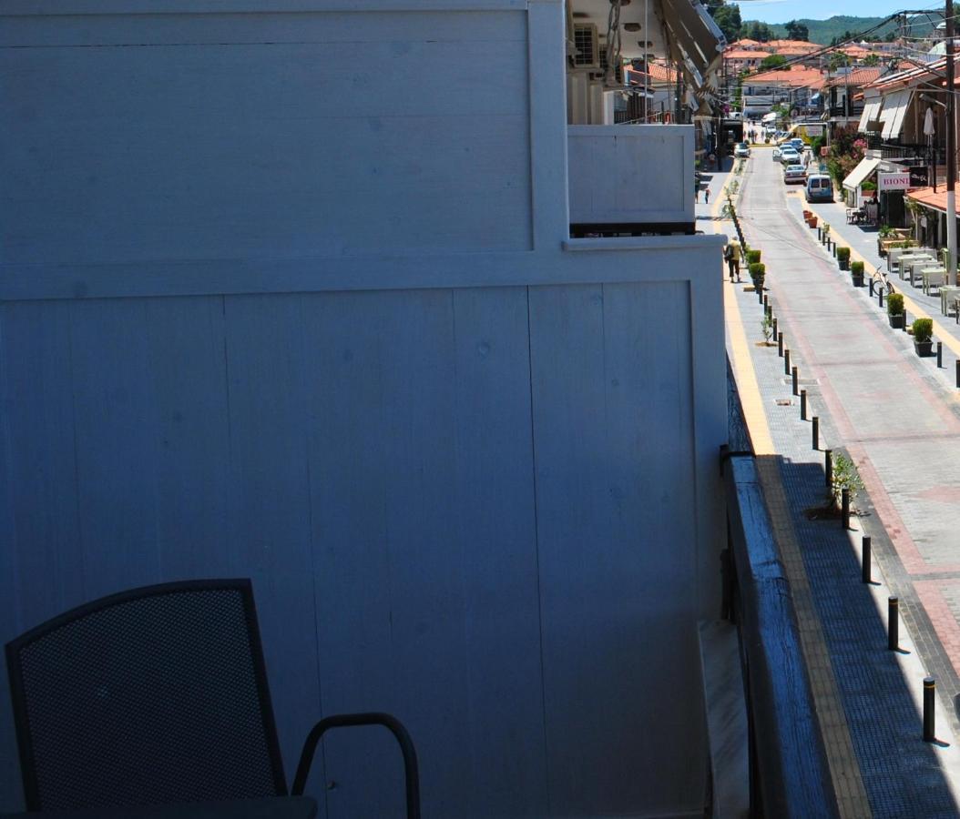 Eleni'S Sea View Adults Only Apartment Pefkochori Exterior photo