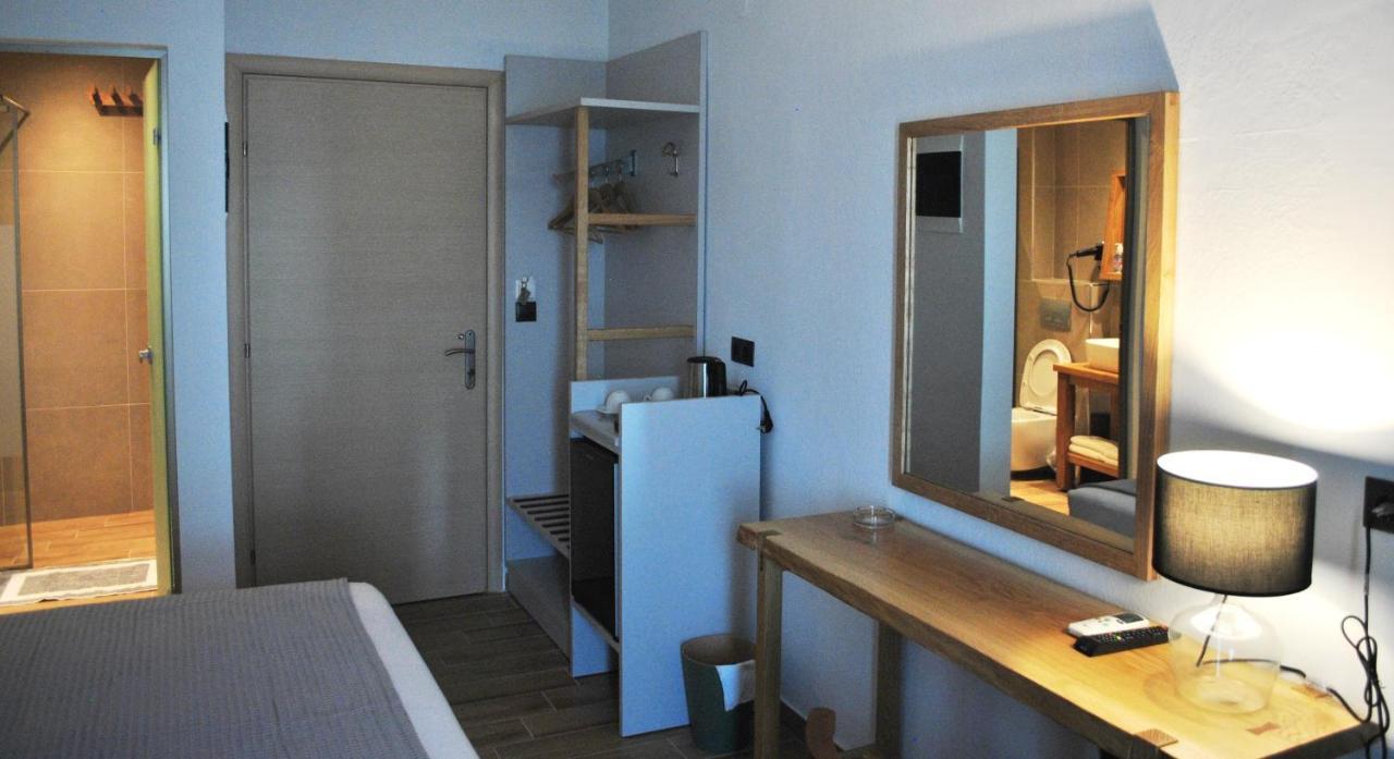 Eleni'S Sea View Adults Only Apartment Pefkochori Exterior photo