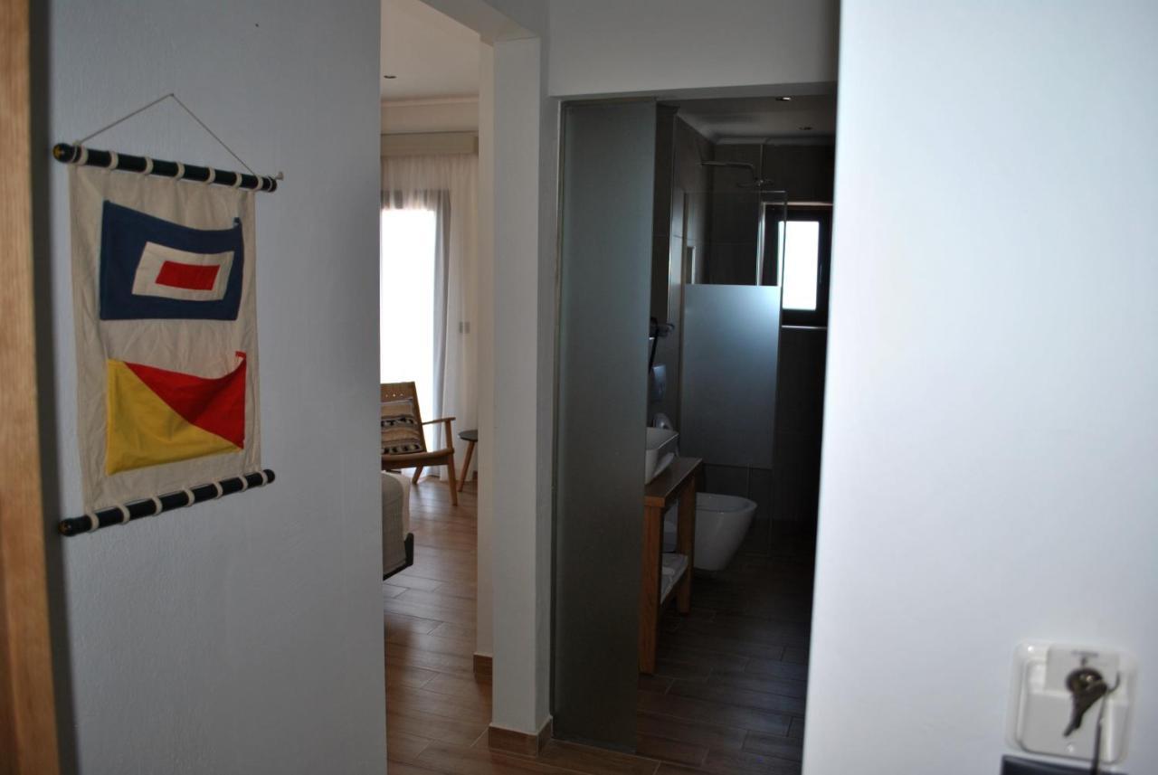 Eleni'S Sea View Adults Only Apartment Pefkochori Exterior photo