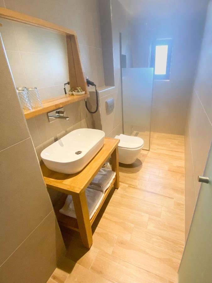 Eleni'S Sea View Adults Only Apartment Pefkochori Exterior photo