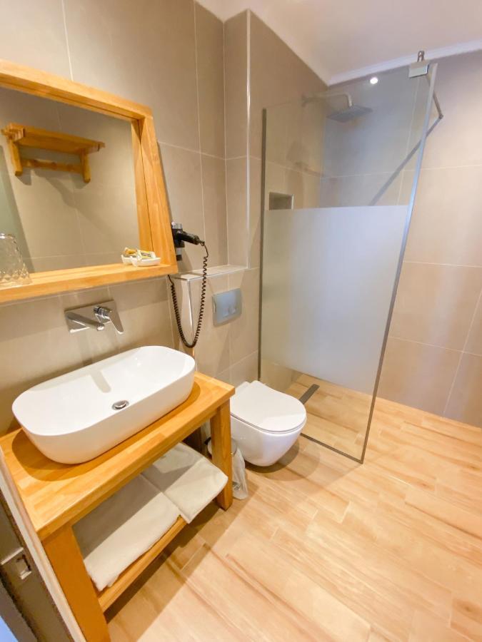 Eleni'S Sea View Adults Only Apartment Pefkochori Exterior photo