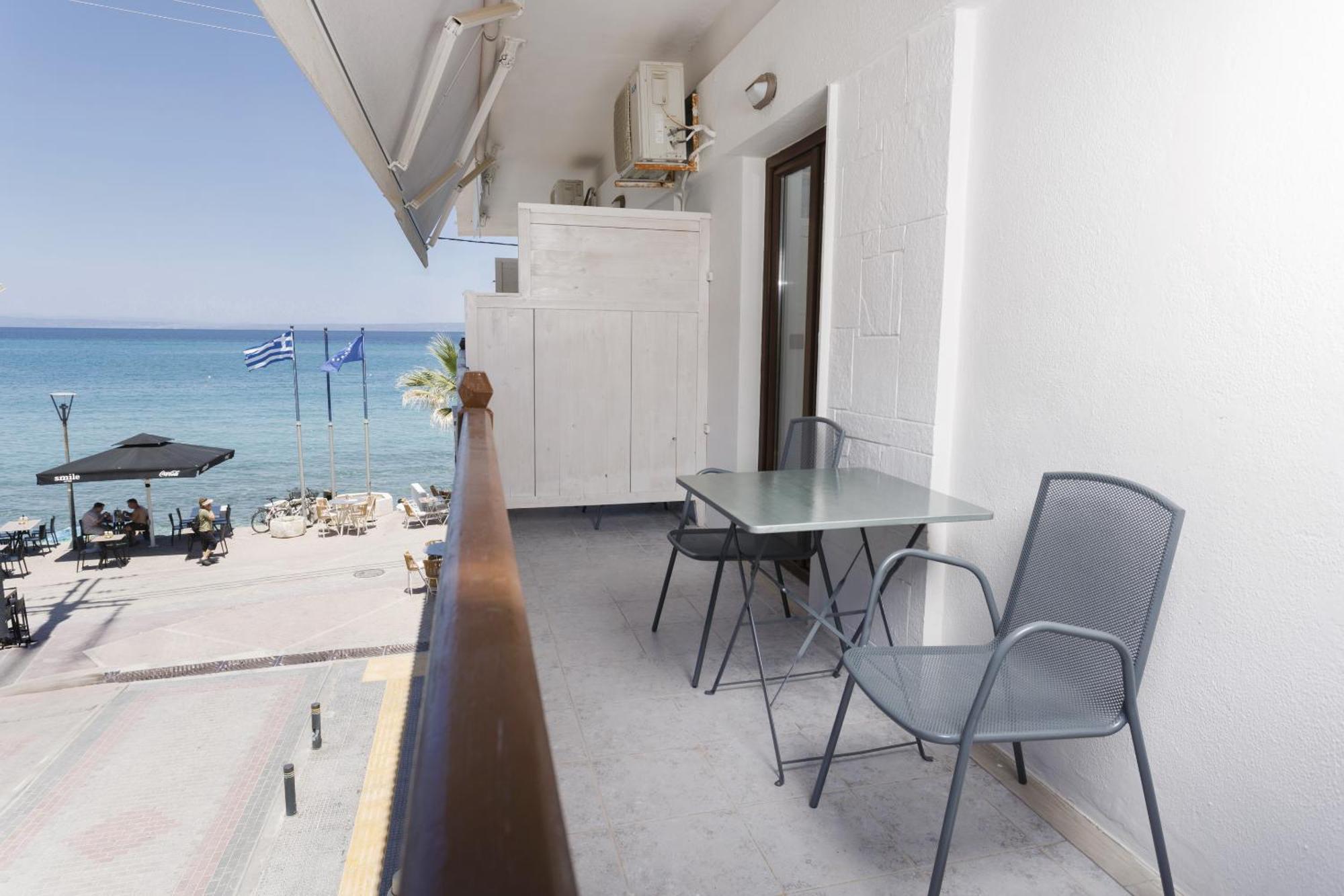 Eleni'S Sea View Adults Only Apartment Pefkochori Exterior photo