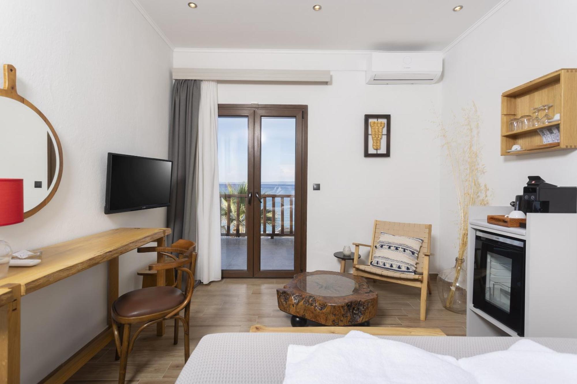 Eleni'S Sea View Adults Only Apartment Pefkochori Exterior photo